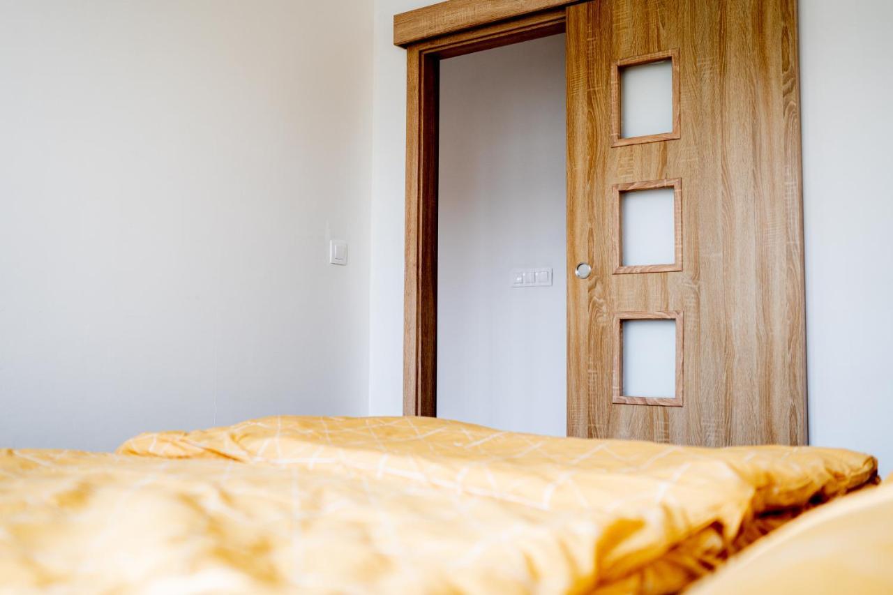 Nice Flat In City Košice Exteriör bild